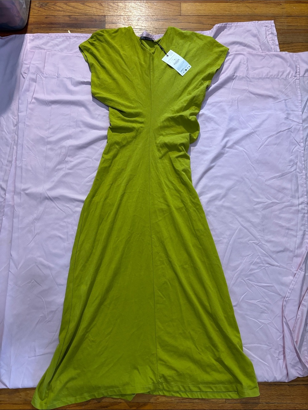 Zara Chartreuse V-Neck Maxi Dress (runs small and narrow in waist) - Picture 2 of 7